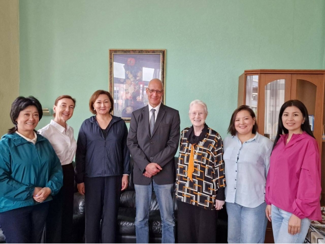 University staff improve their skills at the German Research Center