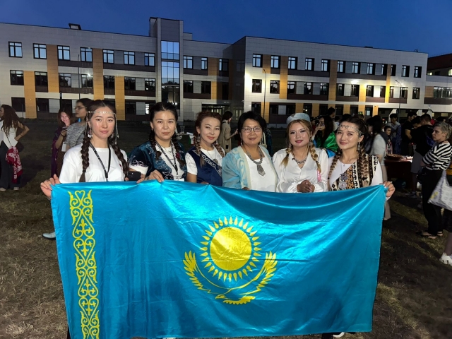 QyzPU students in the Kazan Summer University project