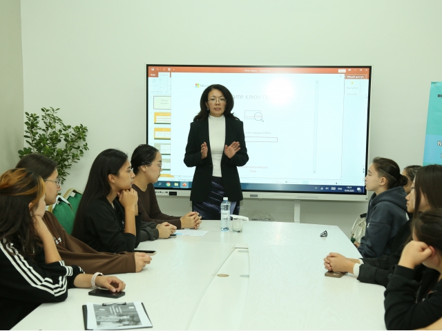 Motivational Lecture Held for First-Year Students at QyzPU