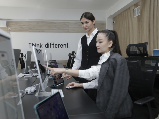 В технопарке QyzPU Digital Lady открылись новые современные лаборатории